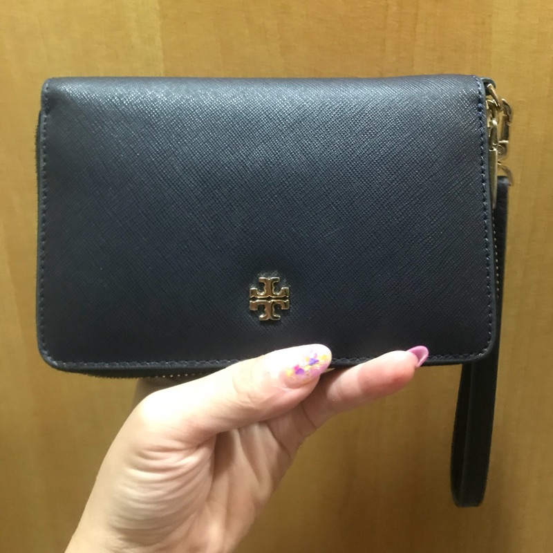 ［二手正品］TORY BURCH  York multi-task smartphone wristlet十字紋手機包