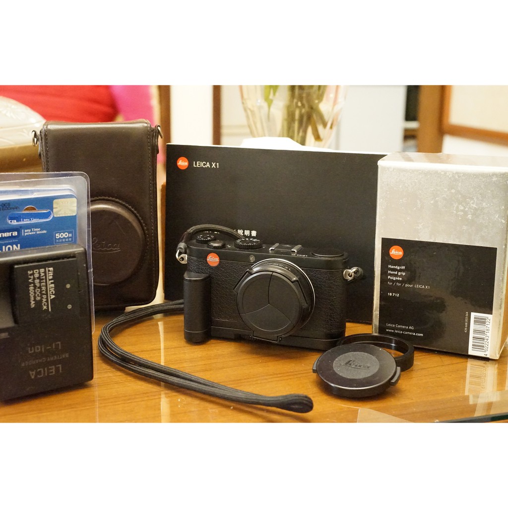 德國Leica X1 典雅黑 附電池 相機手把9成新超好攜帶全方位旅遊口袋相機 GR GRII