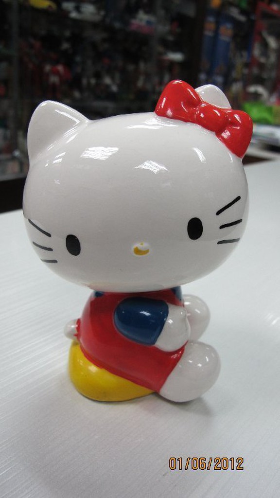 ㊣五號倉庫㊣ Sanrio Hello Kitty 騎三輪車  早期陶瓷撲滿 (非近期商品)