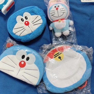 1.日本帶回Doraemon機器貓小叮噹哆啦a夢造形化妝包
