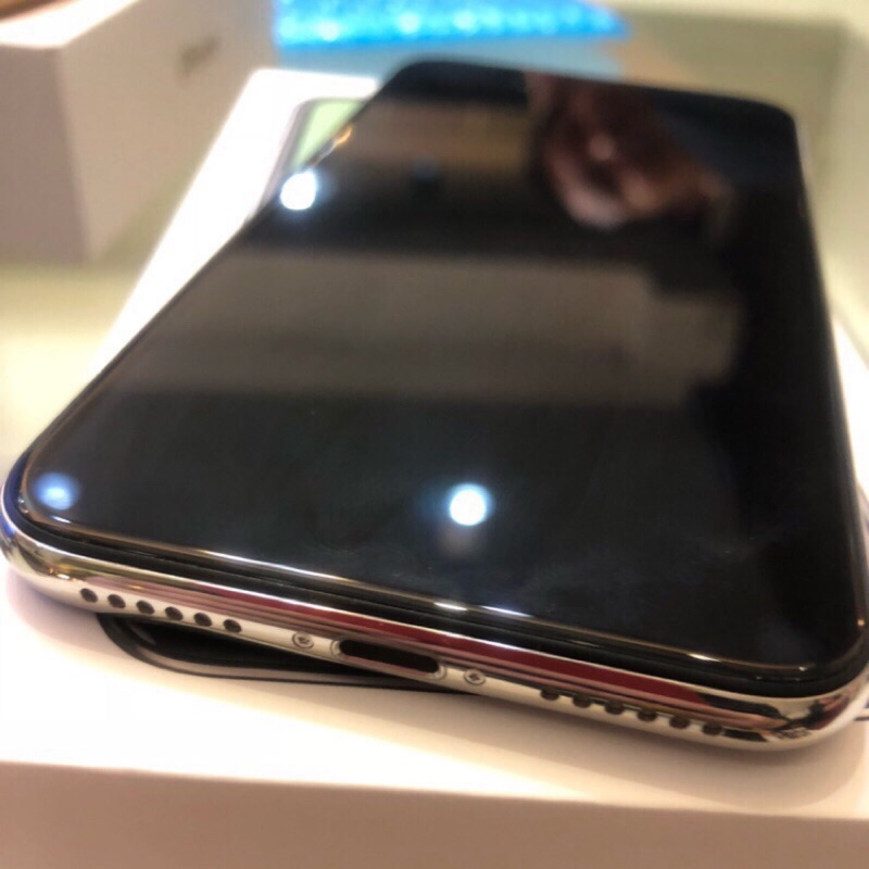 9.9極新保固內iphone x 256g白色 盒序一樣 功能正常 保固到2019/1整隻如新顧的超好 =26500