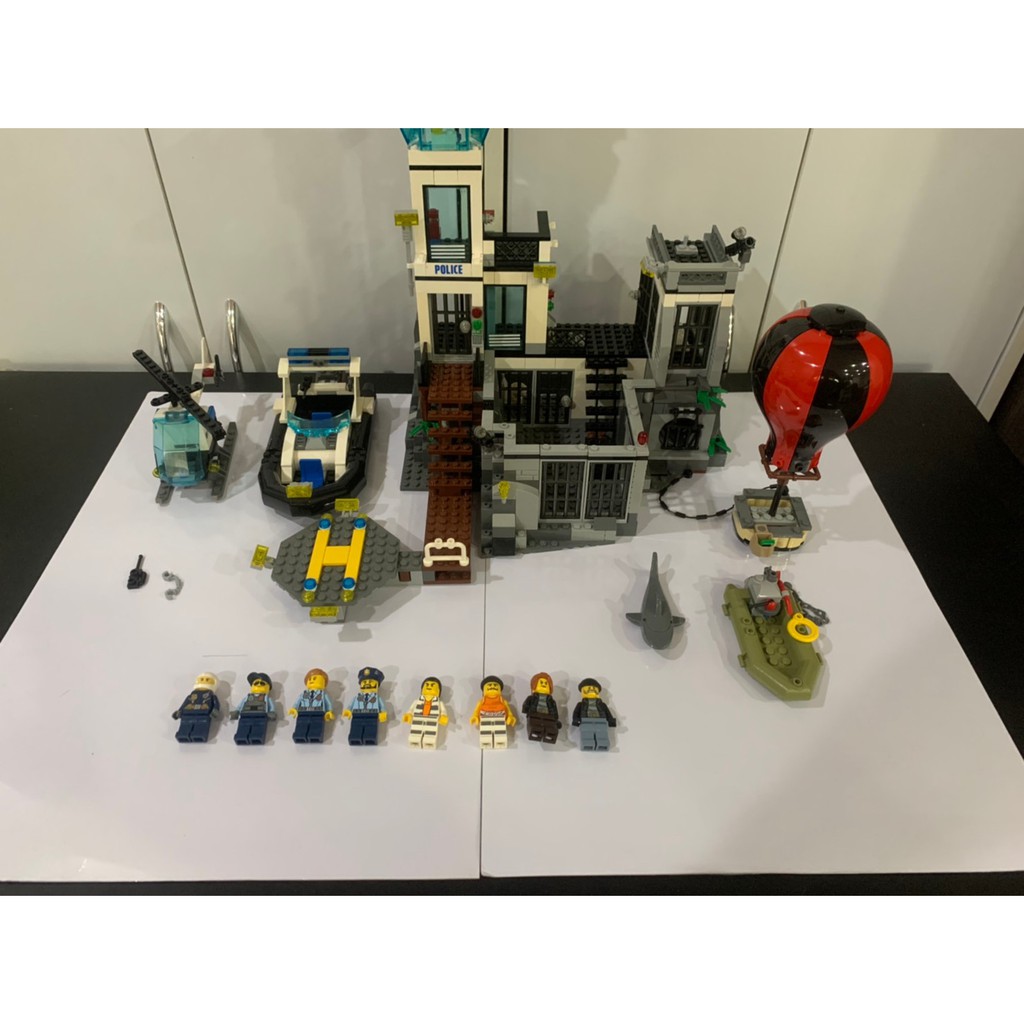 Lego 樂高積木城市系列 監獄島 蝦皮購物