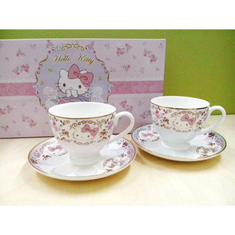 【PINK】Hello Kitty 英式下午茶 陶瓷 蛋糕甜點盤 三層點心架 聚會分享盤&amp;咖啡杯盤組
