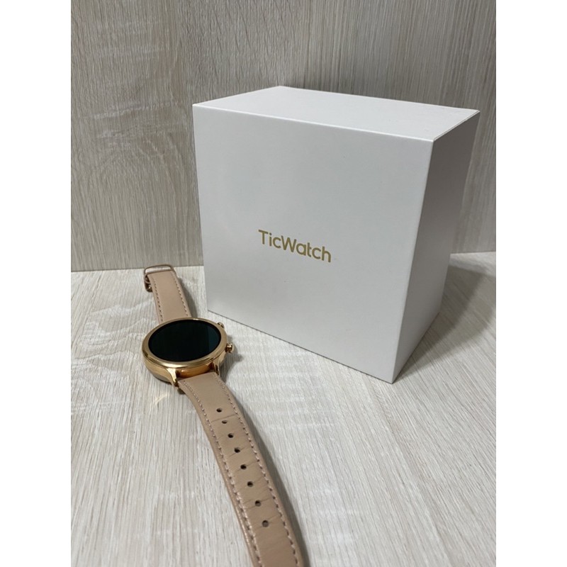 [Mobboi] TicWatch C2 香檳金 玫瑰粉真皮錶帶 智慧型穿戴式手錶 Wear OS 2.10