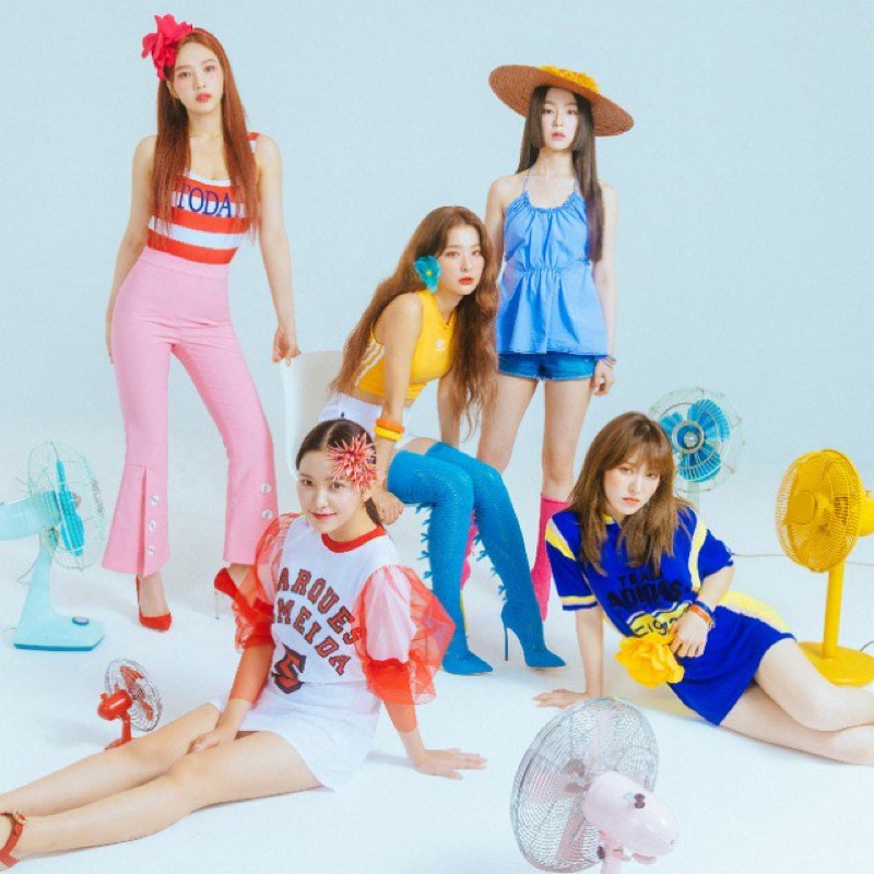 Red Velvet summer magic 限量版海報