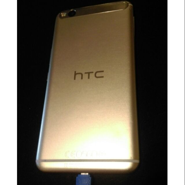 5.5吋HTC 八核心One (X9u)1300萬畫素.3RAM(零件機)