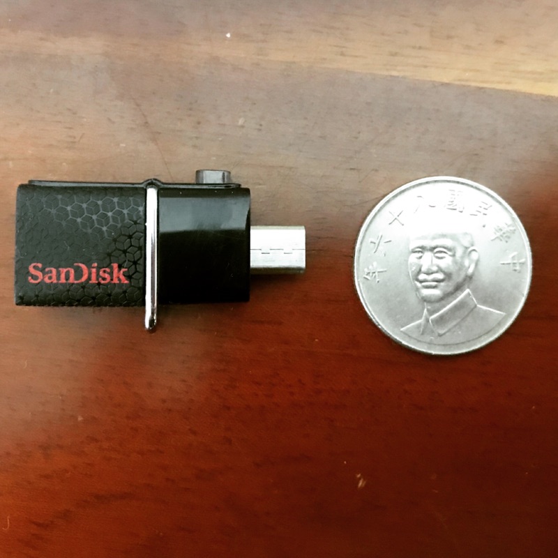 SanDisk Ultra Dual OTG USB3.0 64G隨身碟