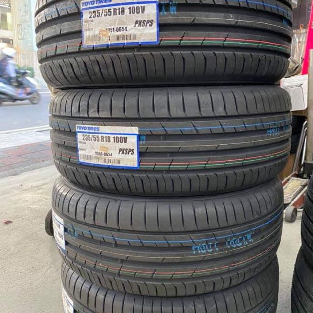 Toyo東洋輪胎235 55 18 Pxsps休旅性能胎 日製 其他規格尺吋歡迎洽詢 起標價非實際售價請洽詢 蝦皮購物