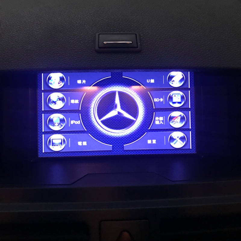 Benz W204 c300 影音主機