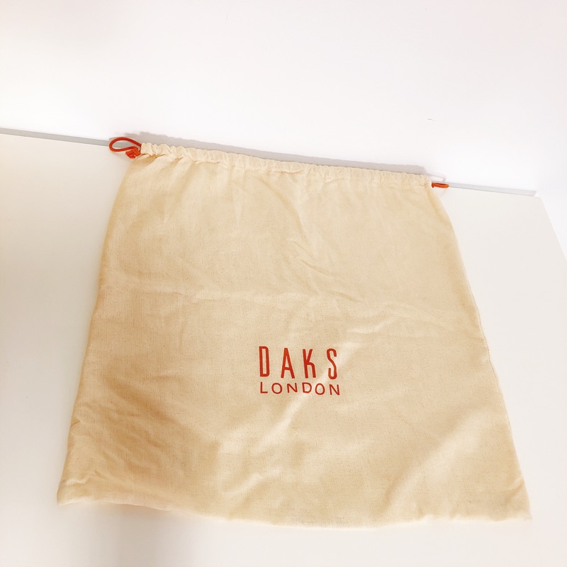 名牌精品～DAKS 防塵袋 包包保護套 麻紗布袋 束口袋 收納袋