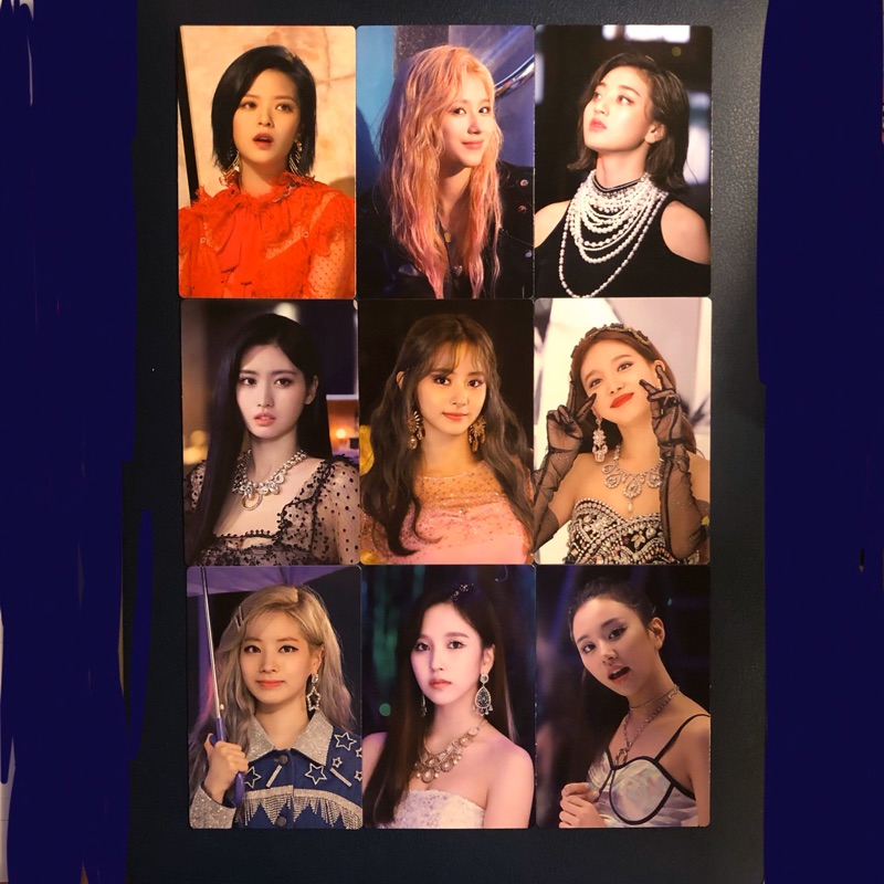 トップ 【美品】TWICE feel special MONOGRAPH 写真集 K-POP/アジア