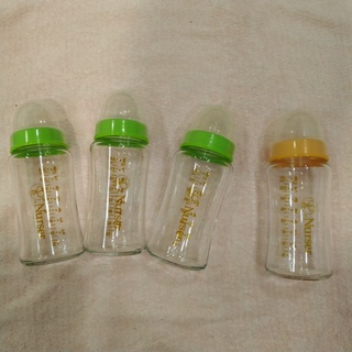 【二手奶瓶】Nurser 寬口玻璃奶瓶 -240ml 9成新 便宜賣
