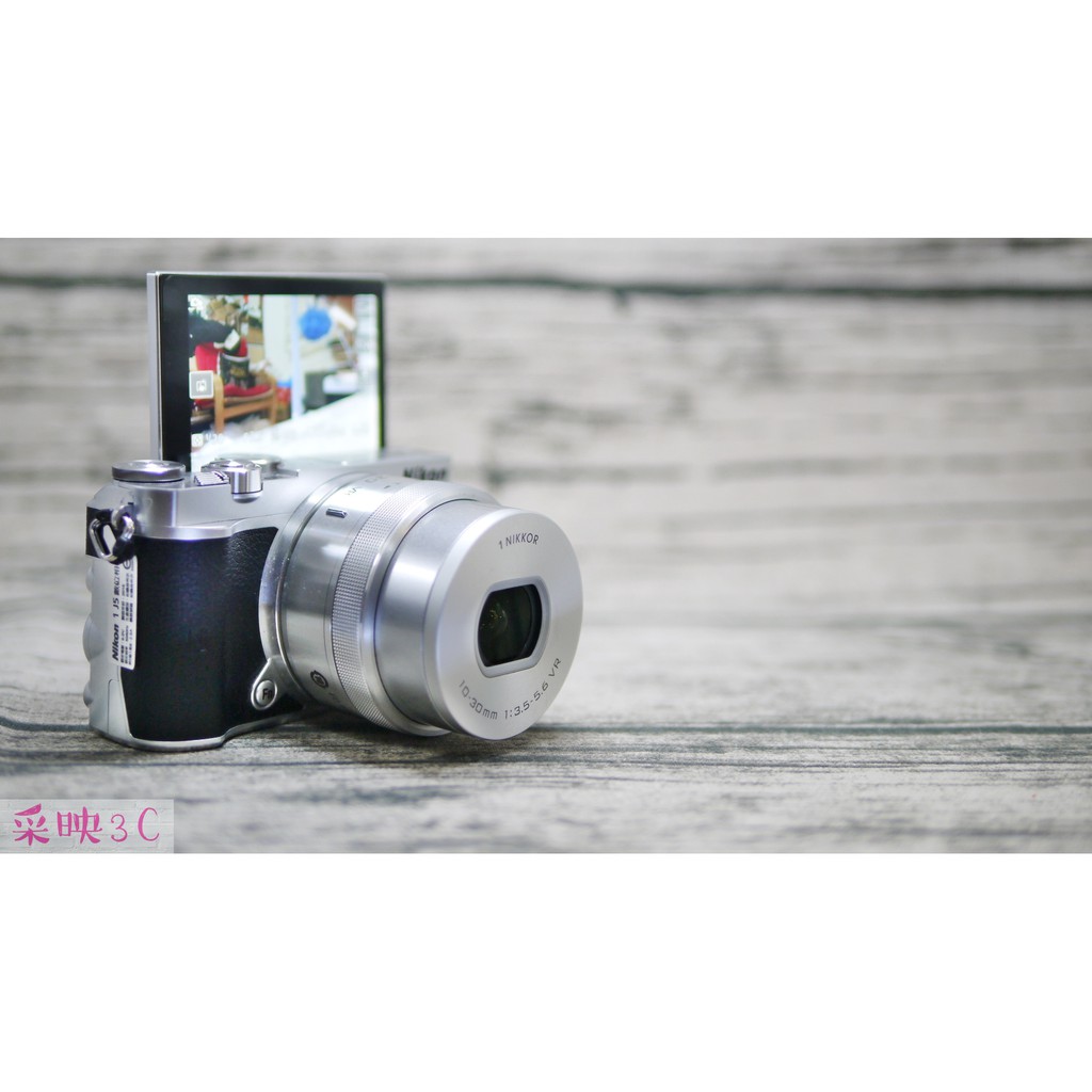 Nikon J5 銀色 10-30mm F3.5-5.6 變焦鏡組 微單眼 原廠公司貨