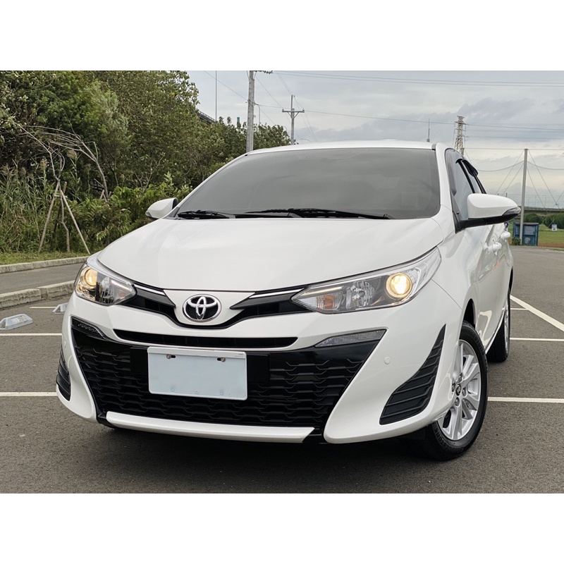 豐田Toyota/大鴨 Yaris 1.5/ 2020年 跑1萬 跟新車一樣 比新車便宜 無事故 很漂亮 新車利率❤️