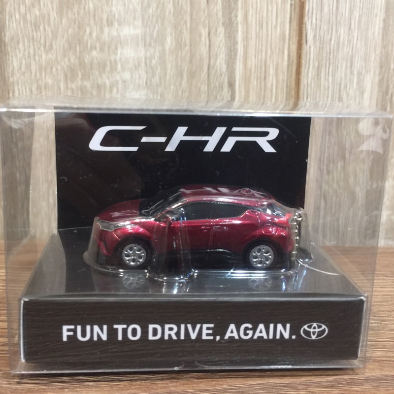 🌊日本原廠精品🌊 Toyota C-HR  酒紅色 發光 迴力車 鑰匙圈