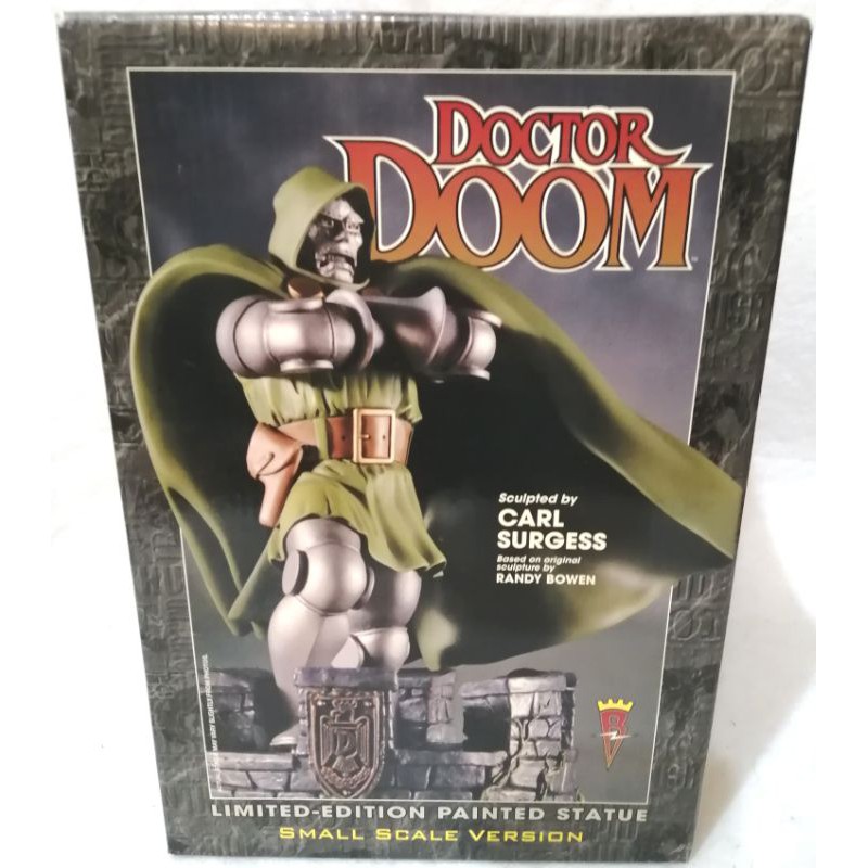 美版 Marvel Dr Doom 末日博士 精緻 雕像 (7, 5吋) 　