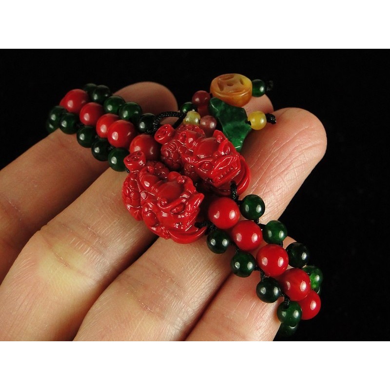 彩色飾界╭☆水晶坊-專櫃款海竹紅珊瑚貔貅手鍊[搭配鐵龍生翠玉] 非常漂亮