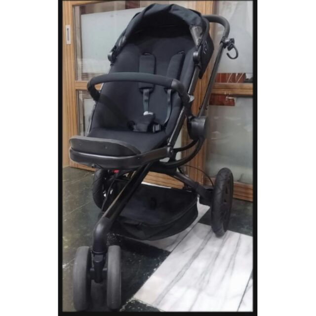 Quinny  Buzz推車+ Maxi cosi Cabriofix 提籃