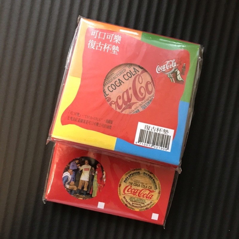 《彩虹小舖》B可口可樂軟木塞復古杯墊 可口可樂Logo紙盒裝 2個一組