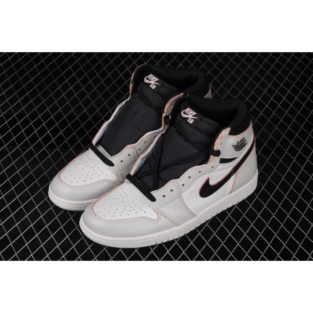 jordan sb light bone