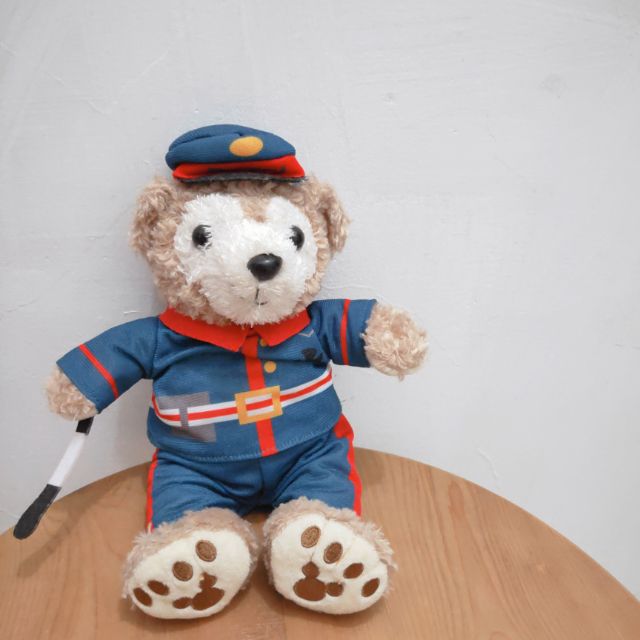 達菲熊警察裝 填充娃娃