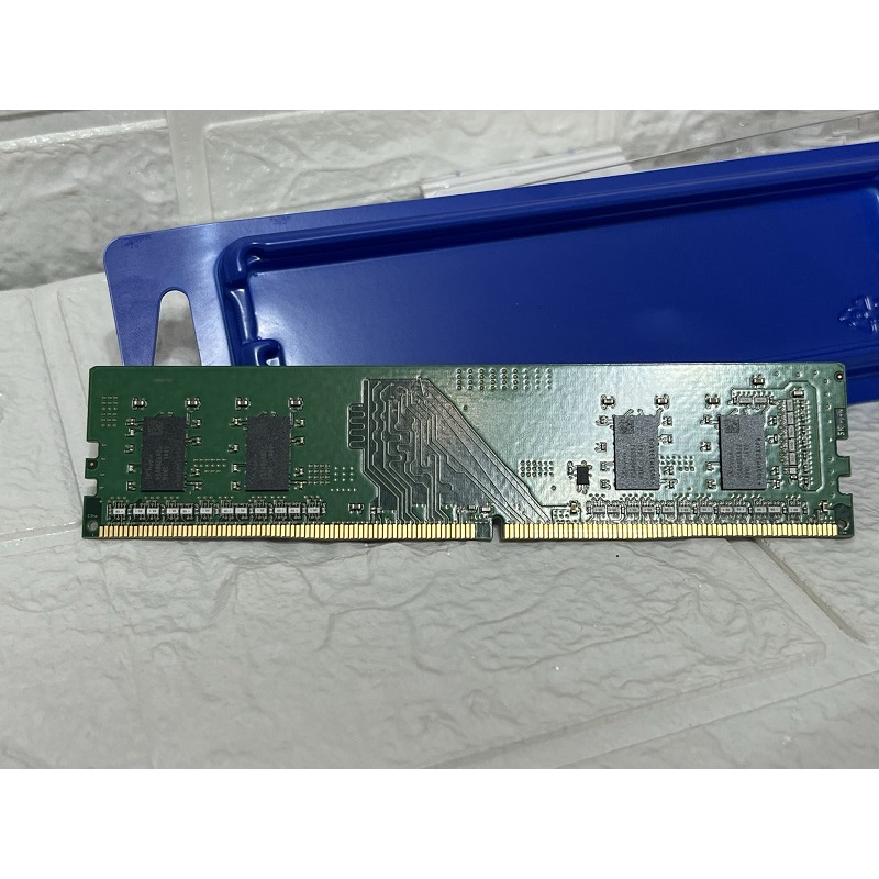 二手 SK hynix 海力士 4GB 1Rx16 PC4-3200AA-UCO-11 記憶體 桌上主機使用