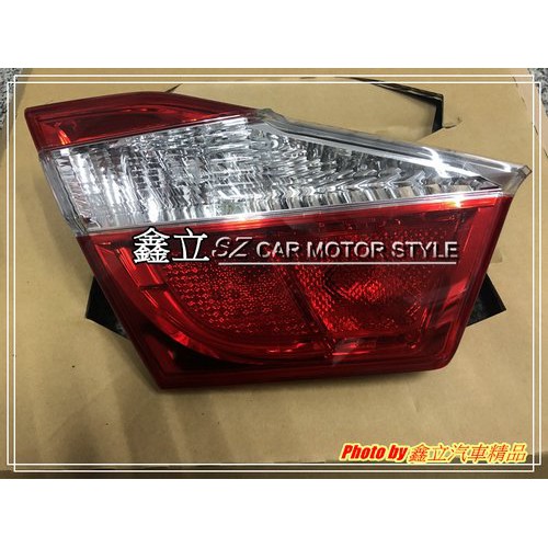 ※ 鑫立汽車精品 ※ (中古品出清) CAMRY 12-14年 原廠型 尾燈 (左內側)