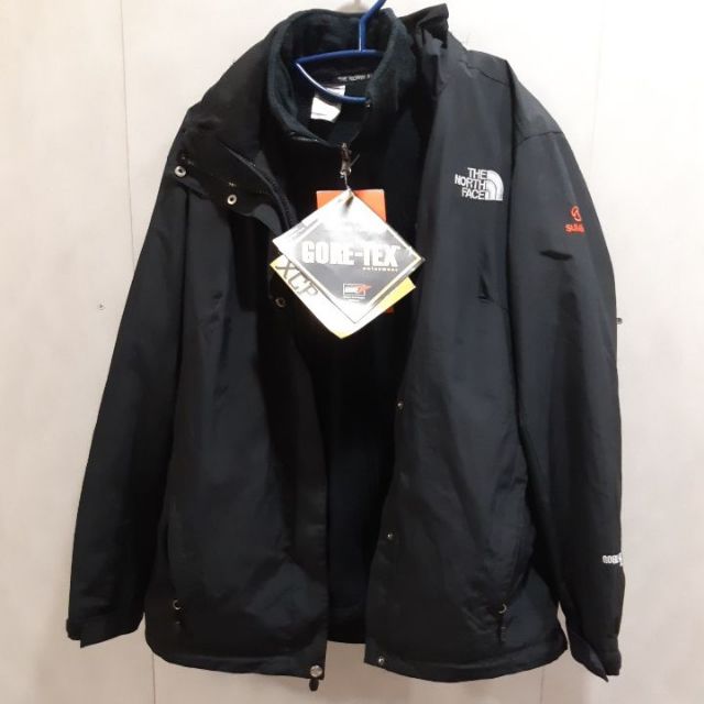 【分享+出清】GORE-TEX 二件式多機能型外套附帽子，防風、防潑水、保暖皆具備！