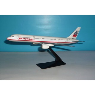 珍上飛— 模型飛機 :B757-200(1:200) NATION AIR(編號:B757215)