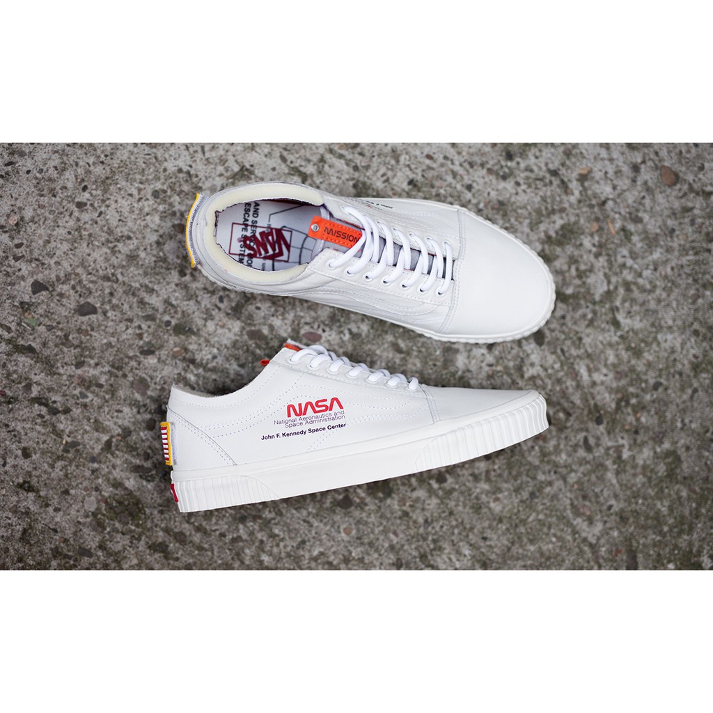 vans x space voyager old skool