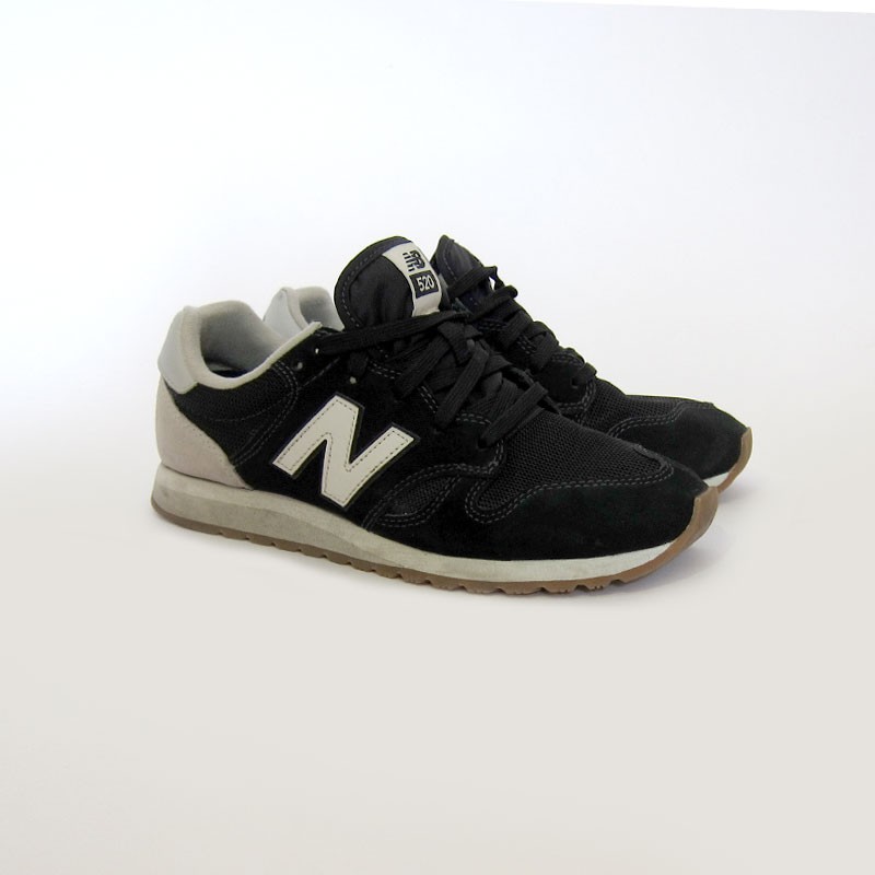 :: 二手 :: New Balance 520 24.5cm / EUR 39 百搭舒適休閒慢跑女鞋 黑色