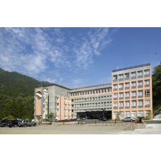 小昭媽~南投杉林溪大飯店自然中心2早餐門票停車費