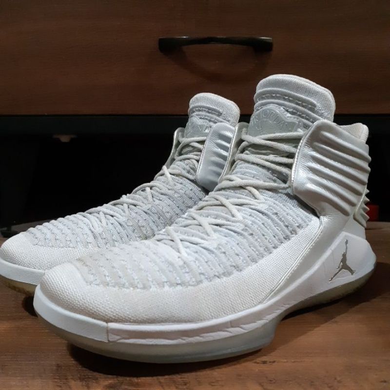 二手 中古 nike AIR jordan 32 us 9 號 籃球鞋 AJ32 喬丹