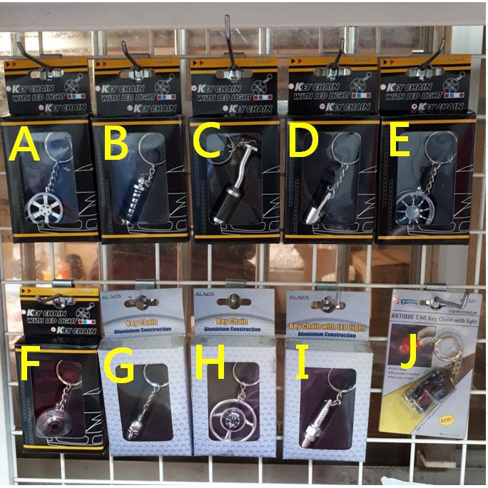 MADE IN TAIWAN 多款造型鑰匙圈/汽機車配件零件/汽車鑰匙圈/吊飾/機車吊飾