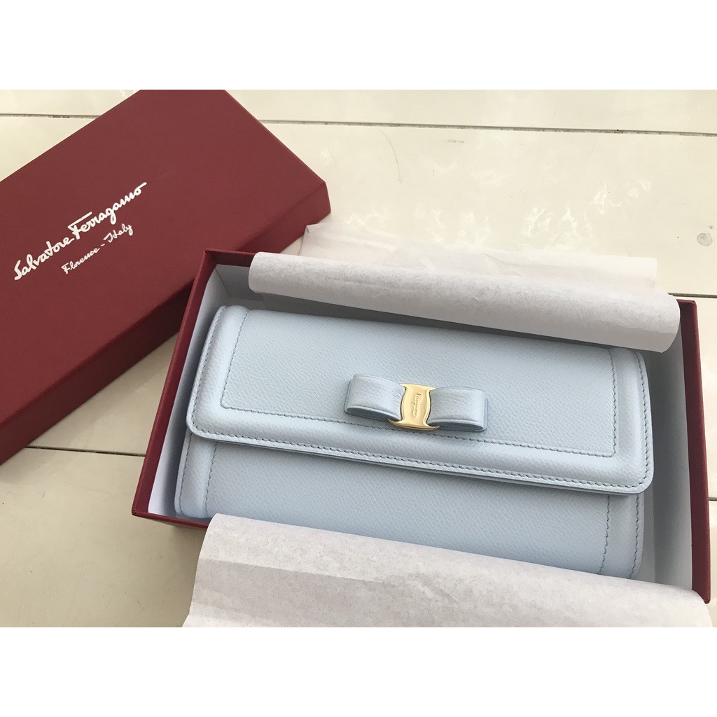 Salvatore Ferragamo Vara 長夾 Babyblue 附卡套 蝦皮購物