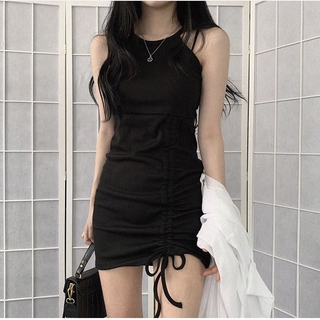 💕滿額免運 黑色復古💕現貨-黑色吊帶復古設計感女裙、新款夏季修身性感連身裙
