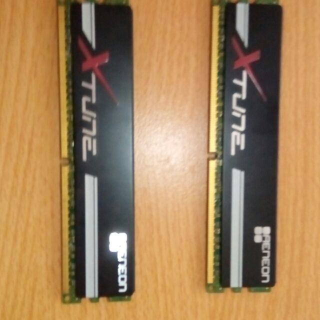 二手記憶體 DDR2 1066保持良好兩支2g