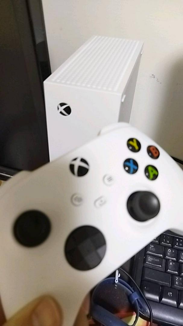 Microsoft微軟Xbox Series S 512GB 【無光碟】含控制器/遊戲主機/原價