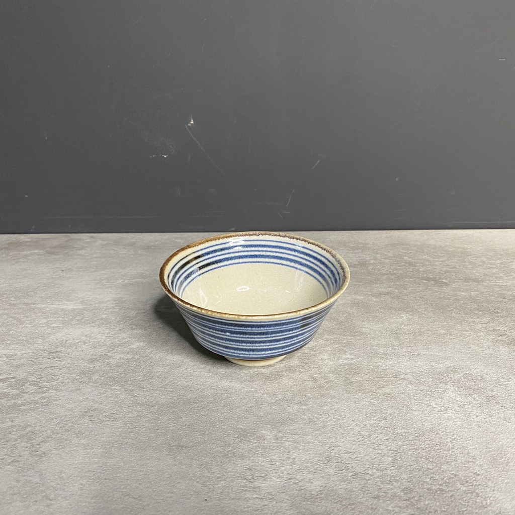 [現貨下殺]【日本燒陶食器】美濃燒 藍染渦旋紋碗 12.5cm《拾光玻璃》餐廚用品 碗盤 日本製