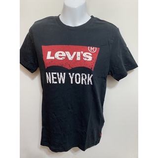 Levi’s 短袖黑色上衣 T恤 T-shirt 二手衣Levis 百搭 潮流 夏裝 女裝 舒適 顯瘦 修身