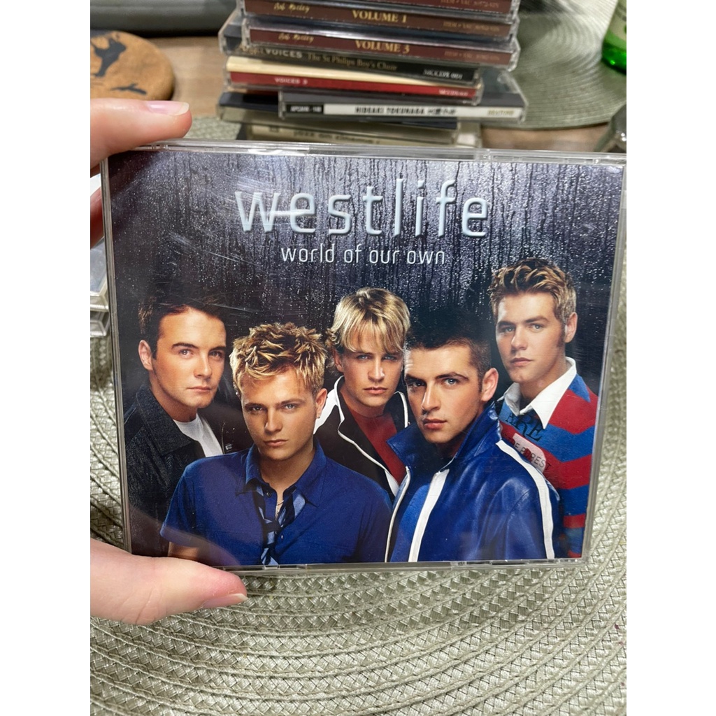 9成新 ㄍ WESTLIFE WORLD OF OUR OWN 二手CD