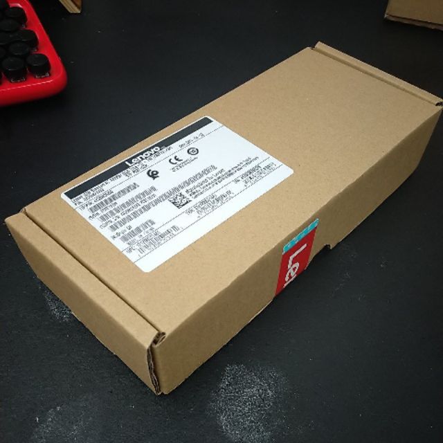 全新未拆封 Lenovo 65W 標準 AC 整流器 (USB Type-C)