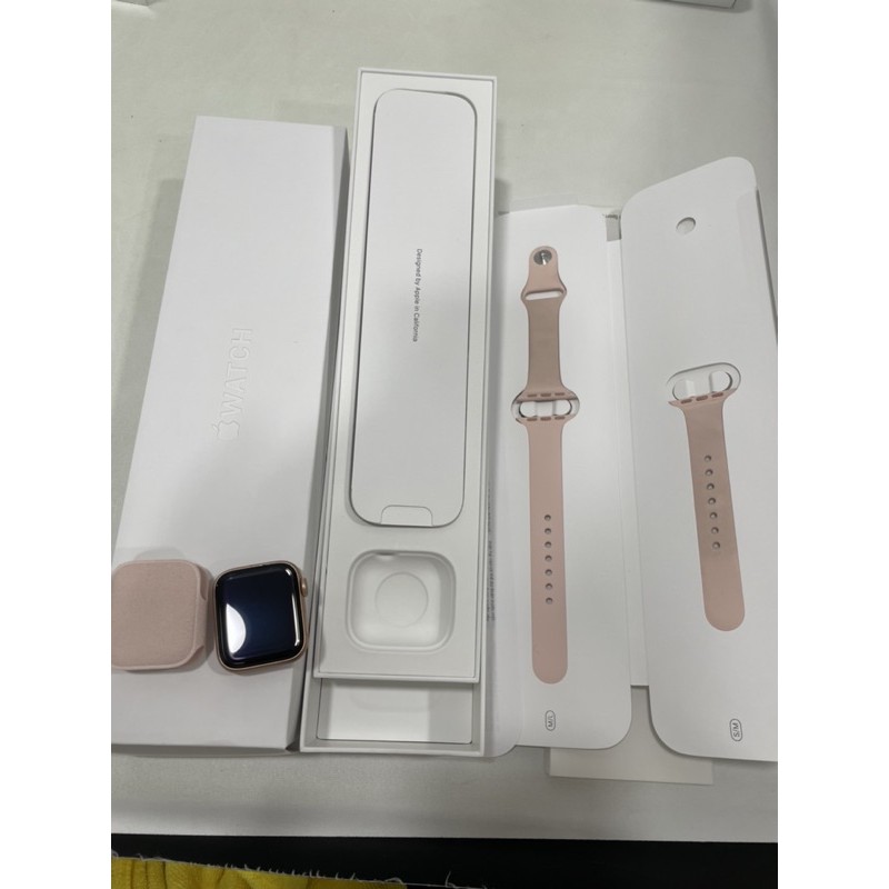 Apple Watch 5 GPS 40mm 原廠保固中 保固功能7天📱