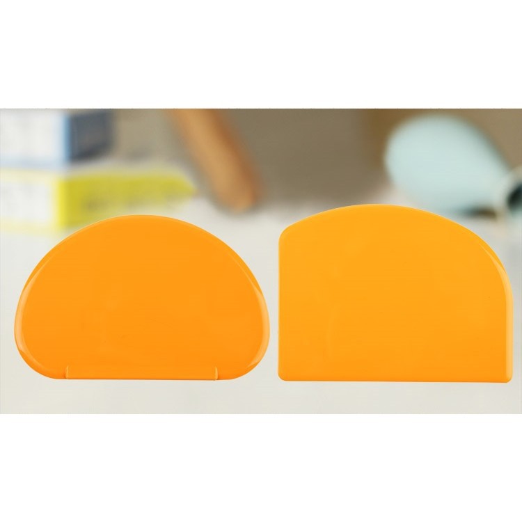 台灣現貨附發票 刮板半圓刮板半圓刮刀兩用刮板兩用刮刀牛油刮刮油板面團切刀烘焙工具 蝦皮購物