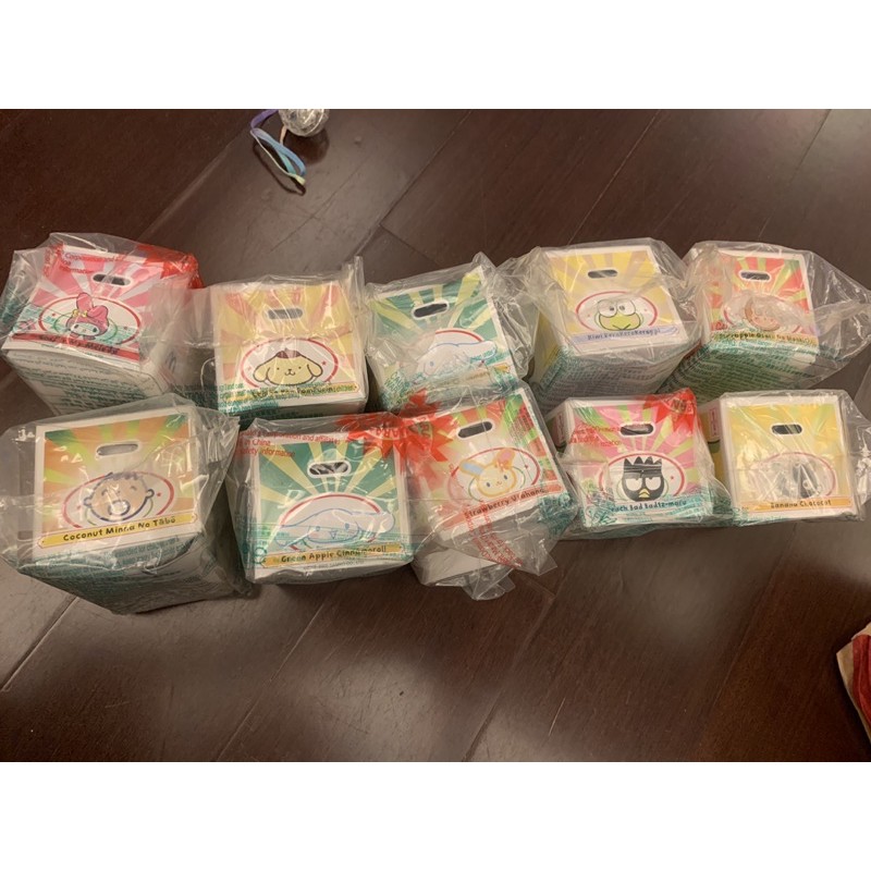 2005年麥當勞吊飾已絕版 三麗鷗家族kitty 大耳狗 美樂蒂