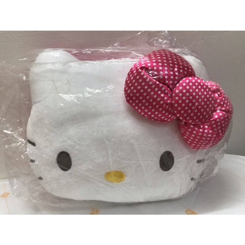 三麗鷗Hello Kitty枕頭 抱枕 頸枕 旅行枕 超可愛❣️僅剪吊牌 便宜出售