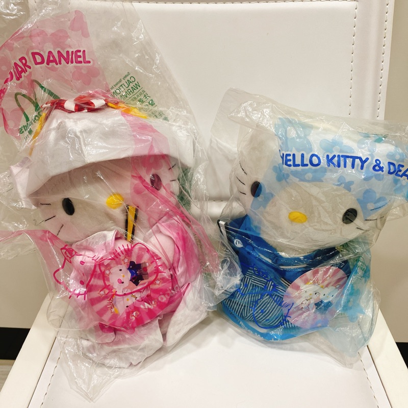 2000年 麥當勞 x Hello Kitty 娃娃 東京之戀