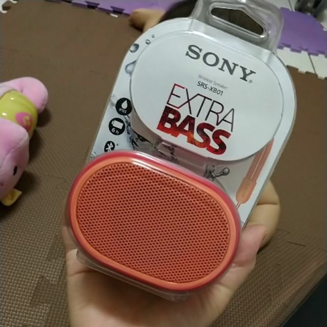 ➡️與鵝同慶，優惠到4/30。剩黑色。SONY 索尼 SRS-XB01 重低音無線藍芽喇叭 防水 可攜式 無線喇叭