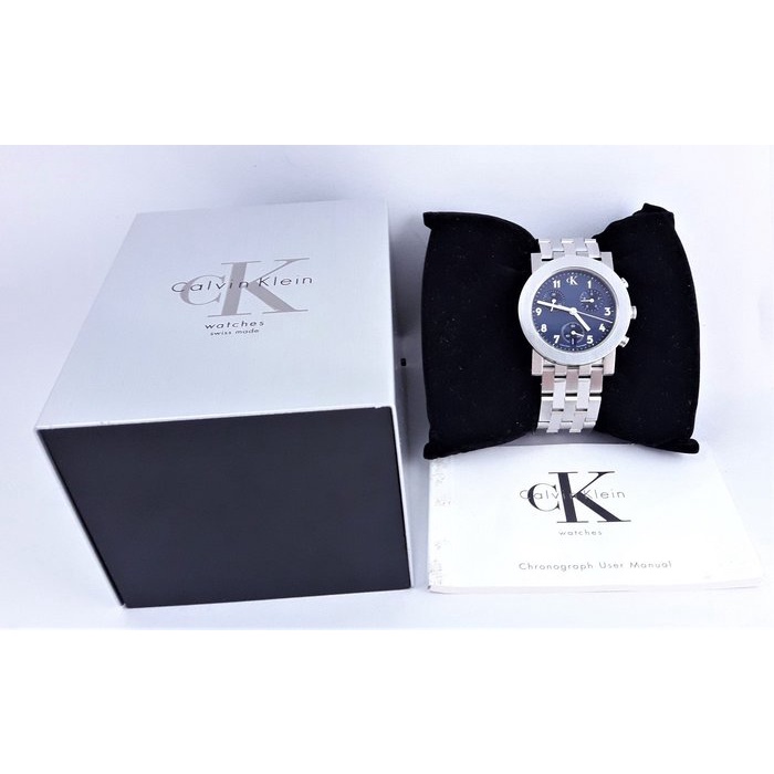 【Jessica潔西卡小舖】簡約時尚Calvin Klein CK藍面鋼帶三眼計時碼錶,附原裝錶盒及單