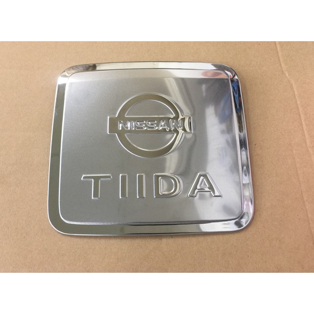 日產 BIG TIIDA  i TIIDA 專用 不鏽鋼 油箱蓋裝飾貼